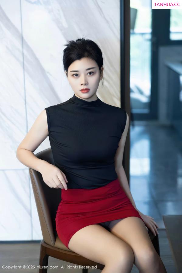   [XiuRen]高清写真图 2025.11.05 No.10948 徐清妍 魅惑黑丝第5张图片